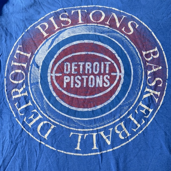 Vintage Detroit Pistons Basketball Junk Food Tee - Picture 3 of 4